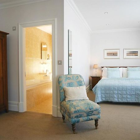 The Redstone Guesthouse ブラックプール エクステリア 写真
